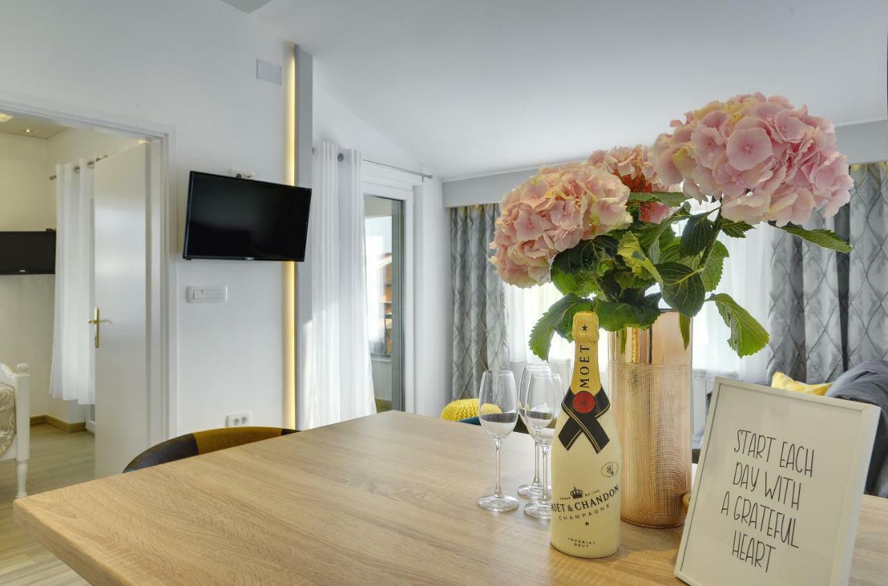 Apartments Zanetti 2 بولا المظهر الخارجي الصورة