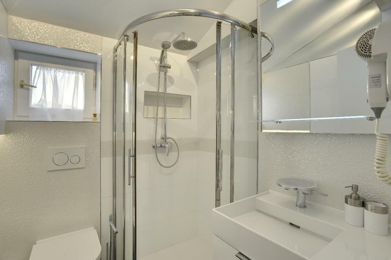Apartments Zanetti 2 بولا المظهر الخارجي الصورة