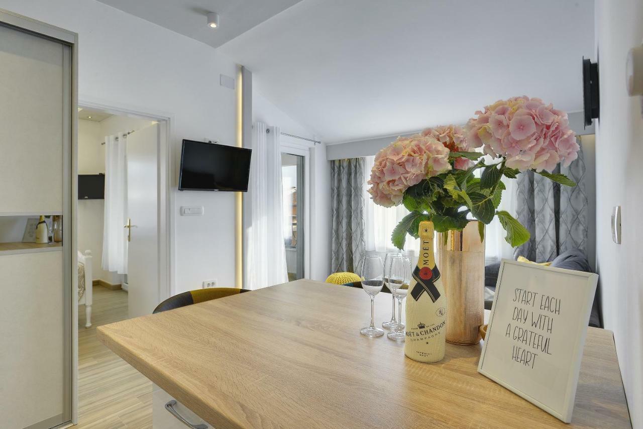 Apartments Zanetti 2 بولا المظهر الخارجي الصورة